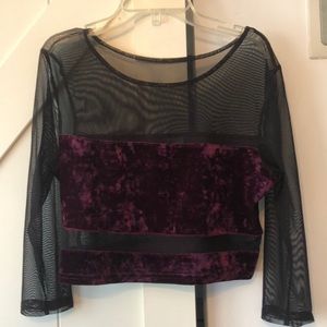 Cropped mesh/velvet shirt ✨